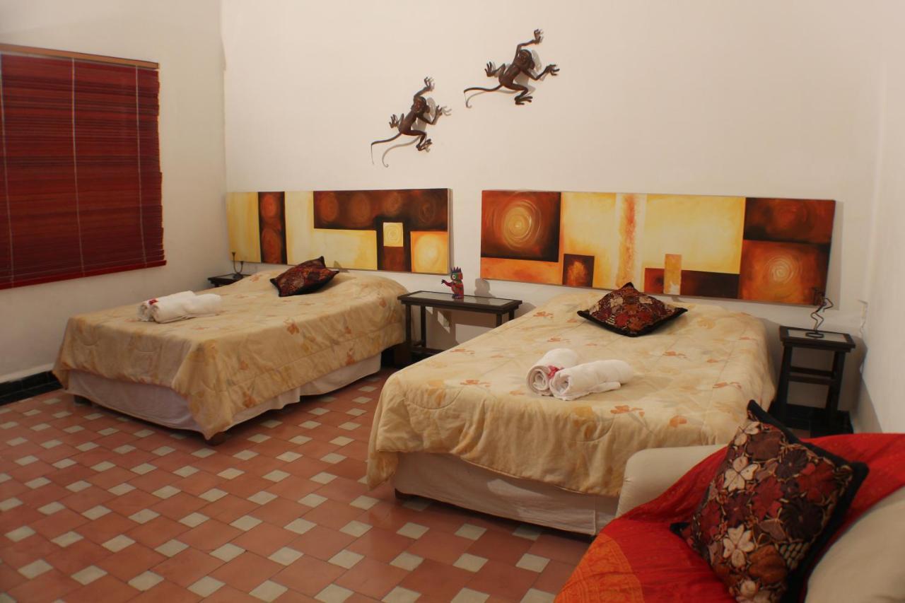 Casa Madero Rooms Куэрнавака Экстерьер фото